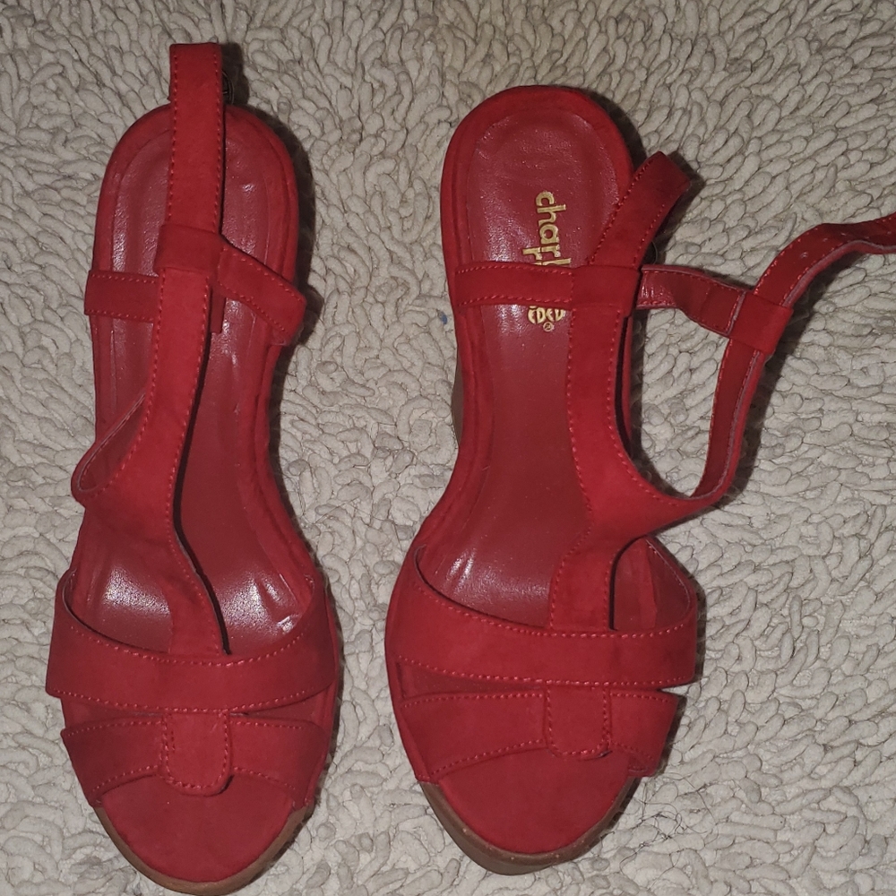 Charlotte russe wedges + free pink pair